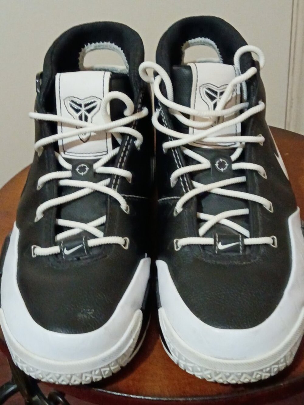 Vintage Nike Kobe 1 OG Sharpshooter Black White Size 10.5 313143-012 Men's 2006 - Picture 5 of 14